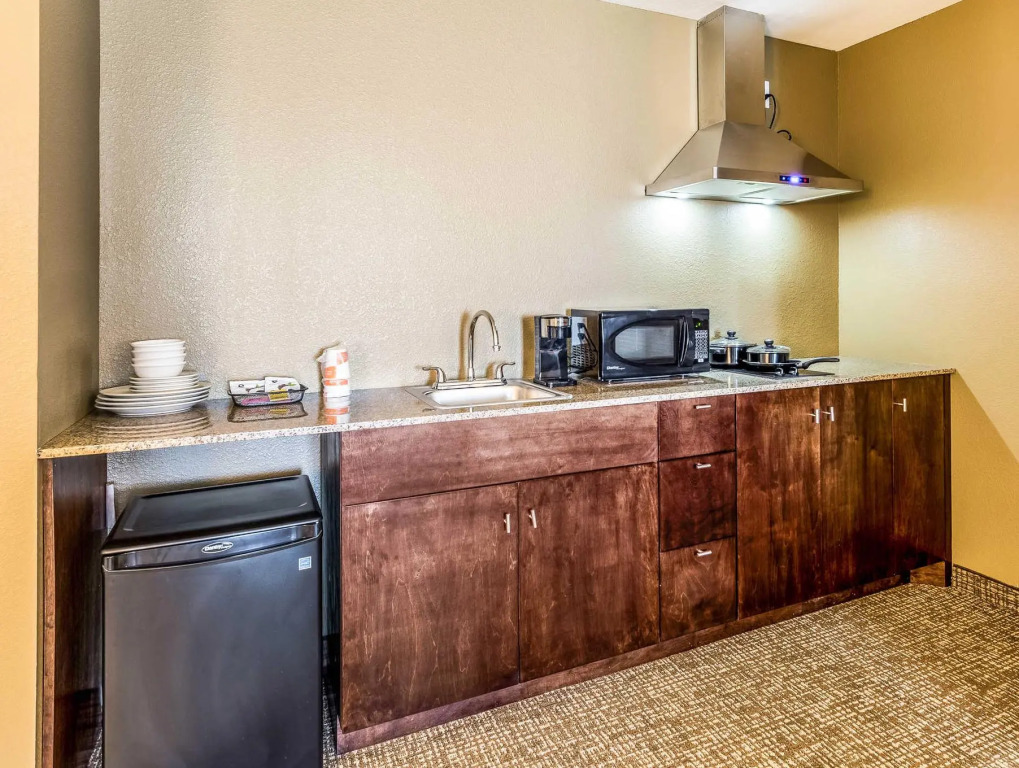 Comfort Suites Channelview - Houston East