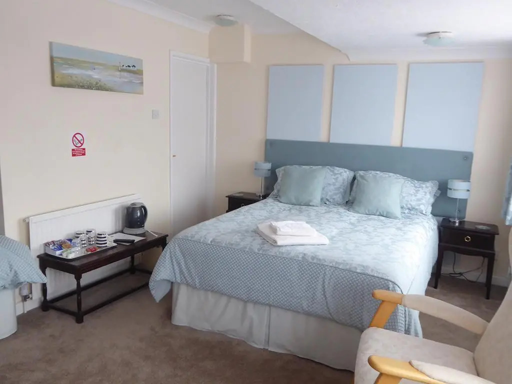 Leeward House B&B