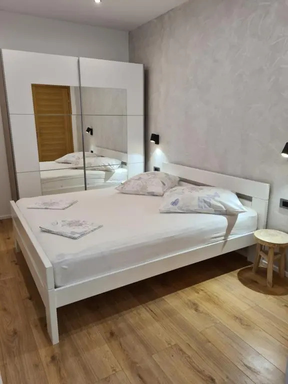 Apartments Smiljana