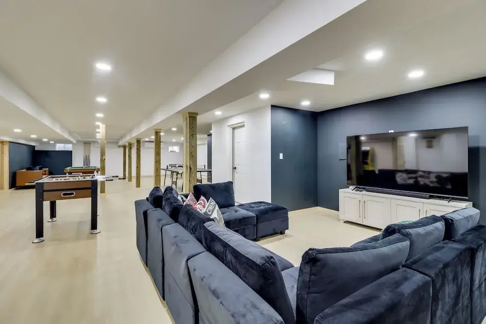 Hot Tub & Epic Game Room! Poconos Family Retreat