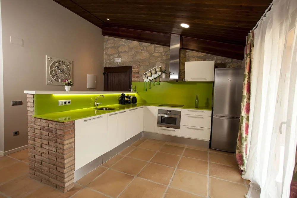 Casa Tapioles