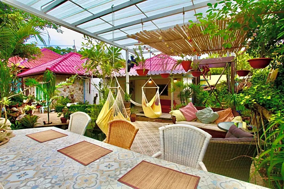Sunshine Guesthouse and Diving School Room Nr 4