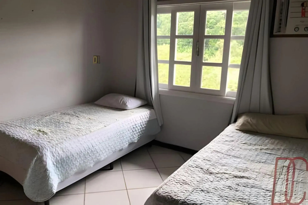 Apartamento para casal Uirapuru em Bombas