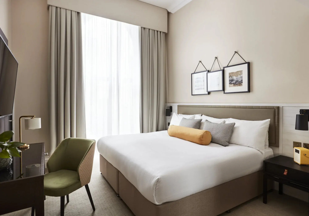 Отель The Clermont London, Victoria