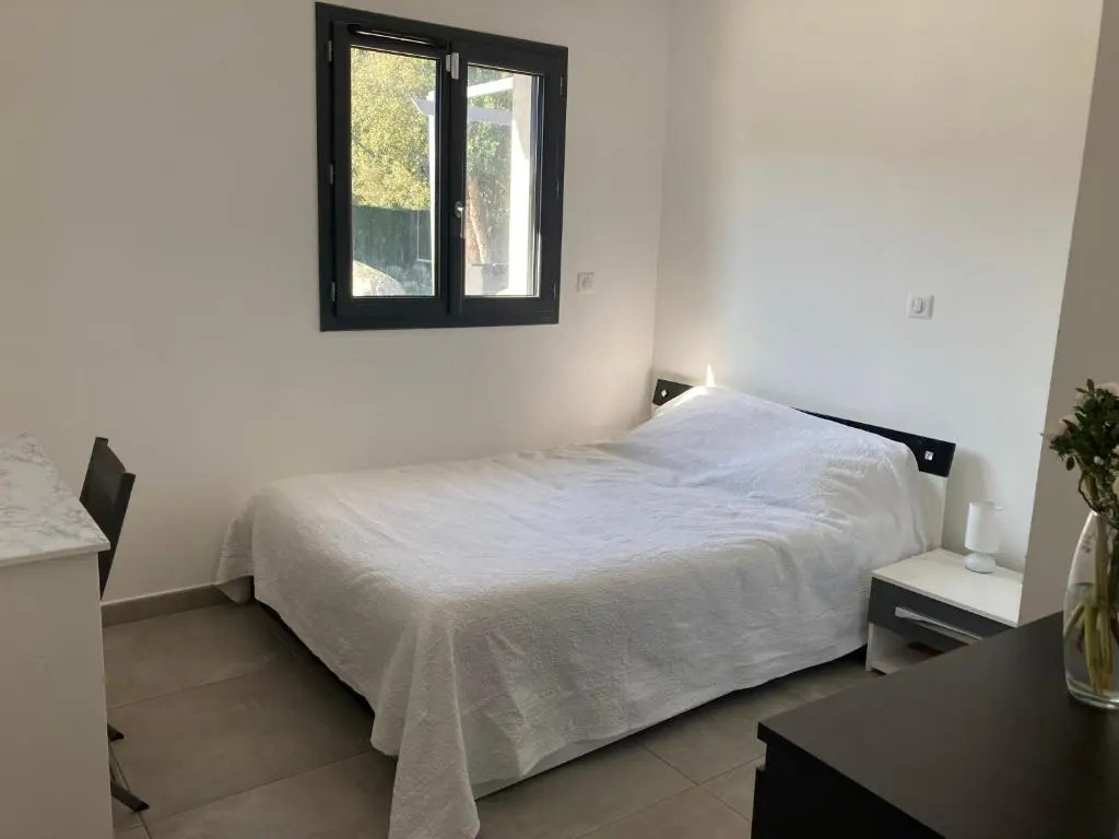 Villa 8 personnes et possibilité location voiture