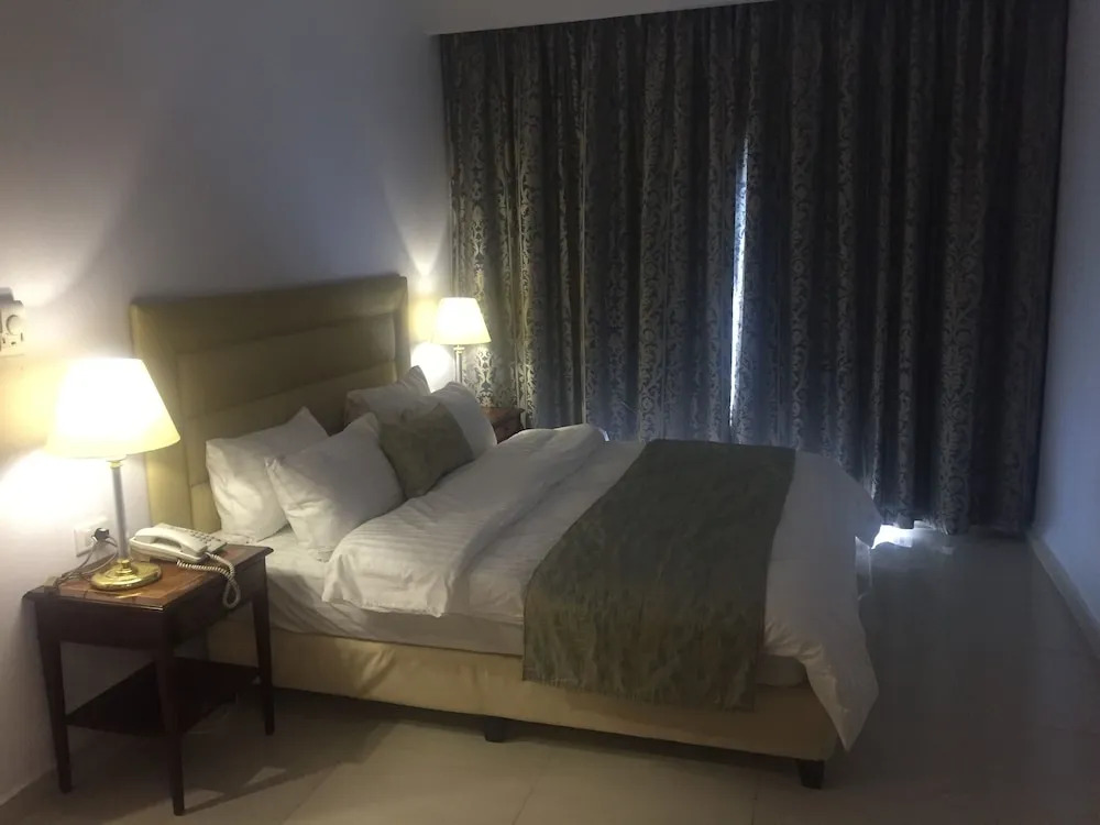 Marmara Hotel