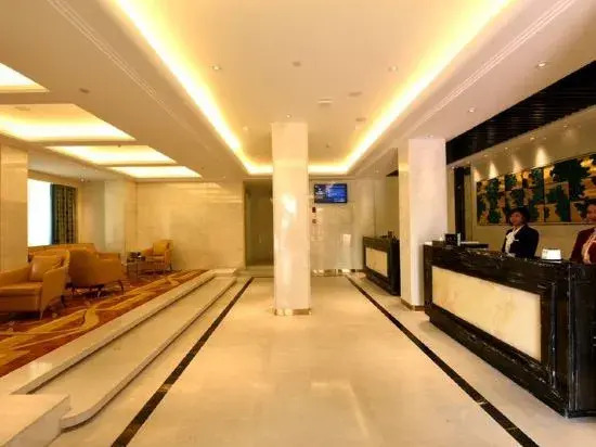 Carlos Hotel (Qingtian high speed railway station store)