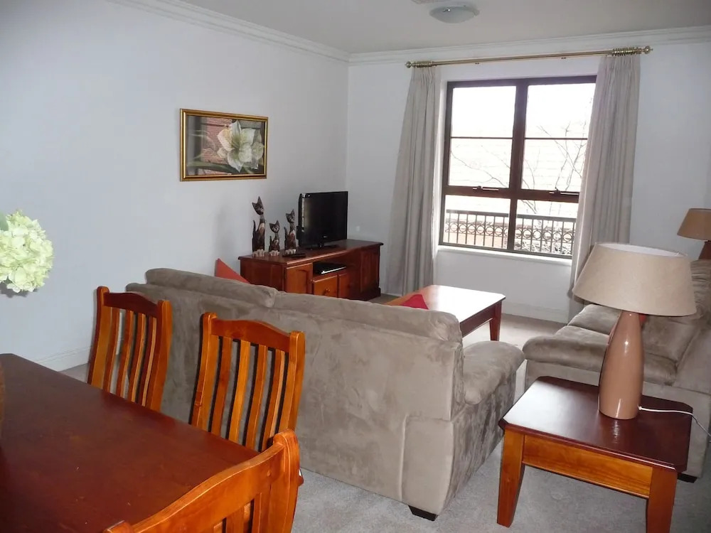 City Escape 2Bd In Adelaides East End 3
