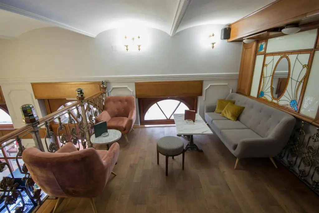 Hotel Ovo malo duše