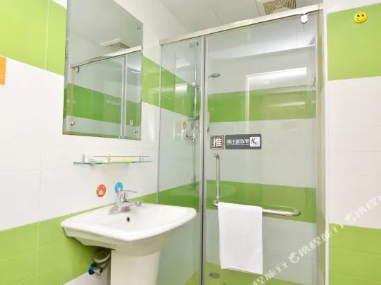 7 Days Inn (Huizhou West Lake East Station Shuidong Street）