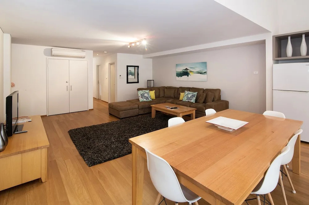 Pegasus Apartments
