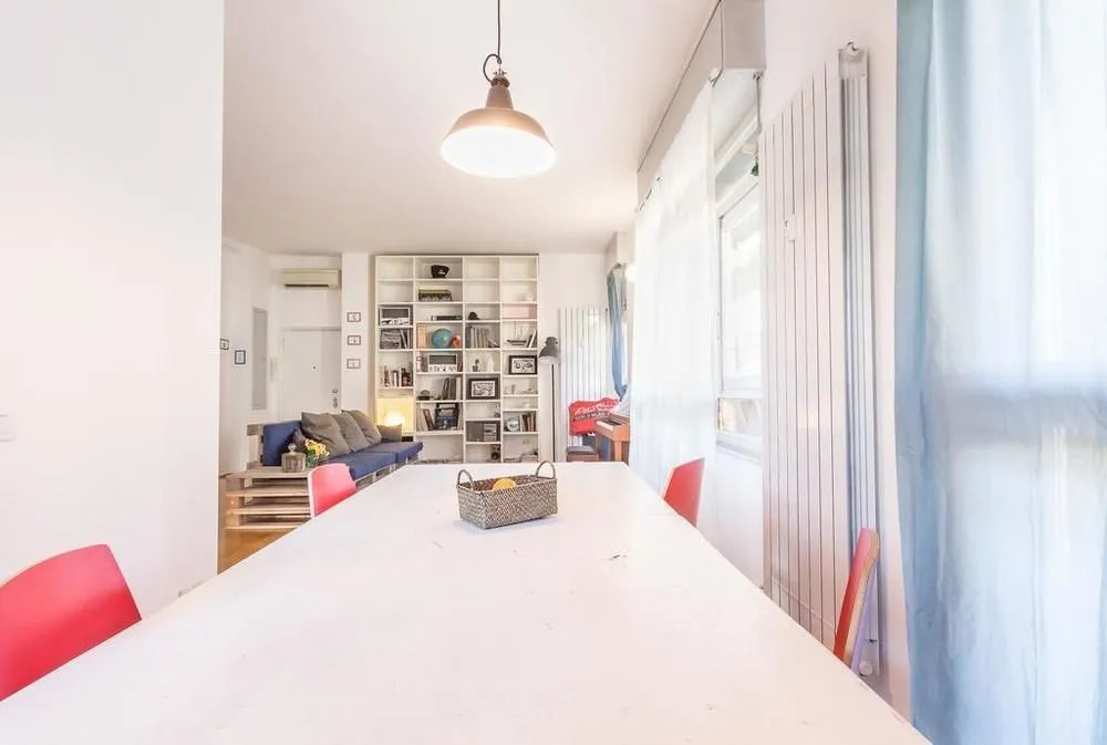 Alessia's Flat - L'8 e Mezzo