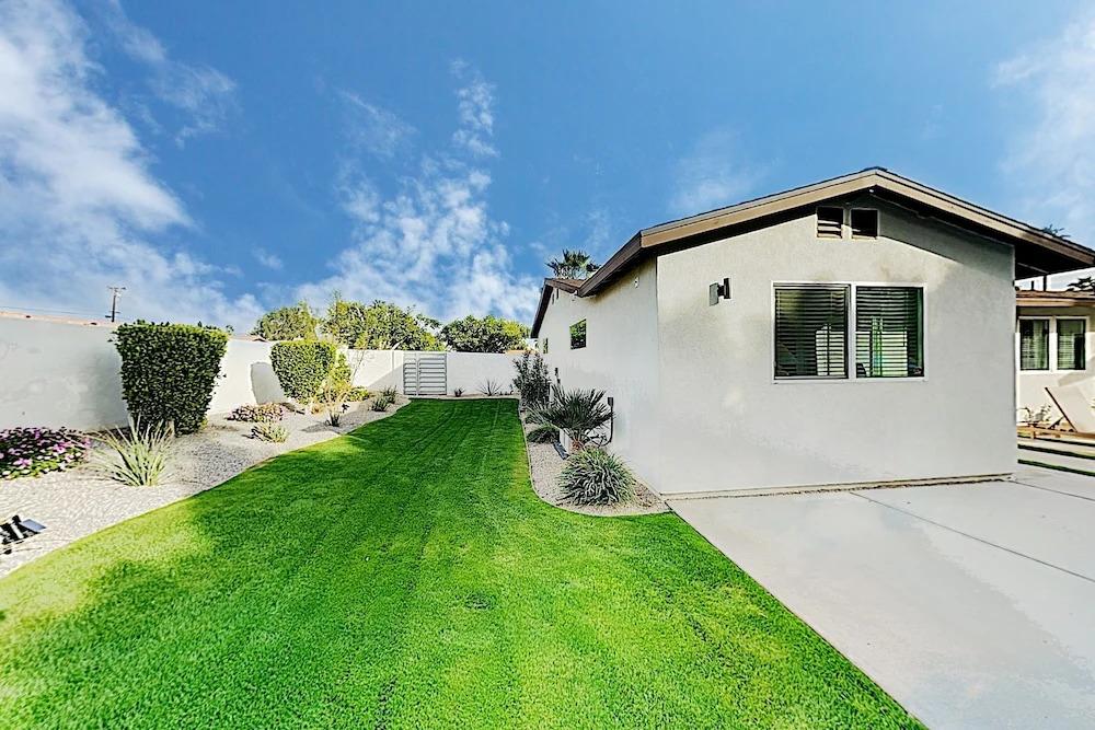 New Listing! Racquet Club East Gem W/ Pool & Spa 4 Bedroom Home