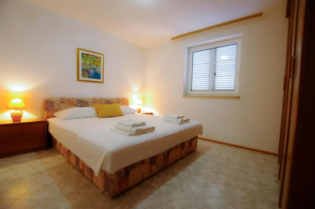 Murter-Slanica Beach id 928