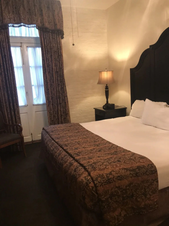 Le Richelieu Hotel in the French Quarter
