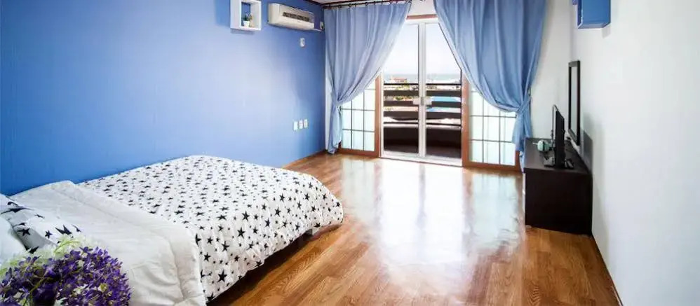 Sea & Park Pension