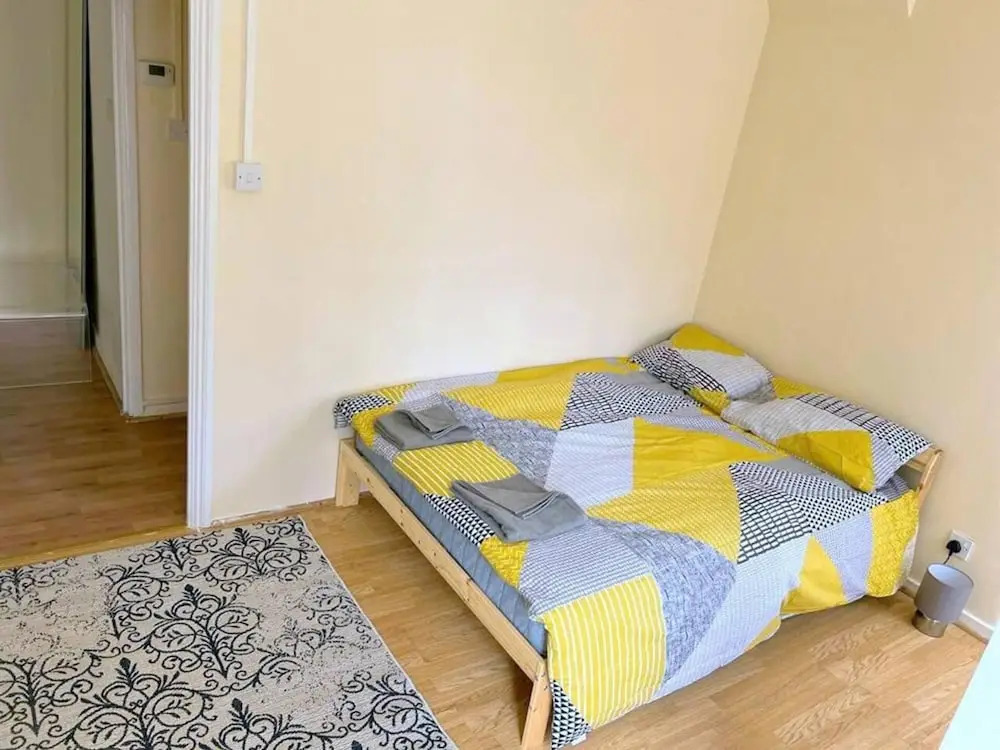 2-bed Apartment in Central London off Edgware Rd