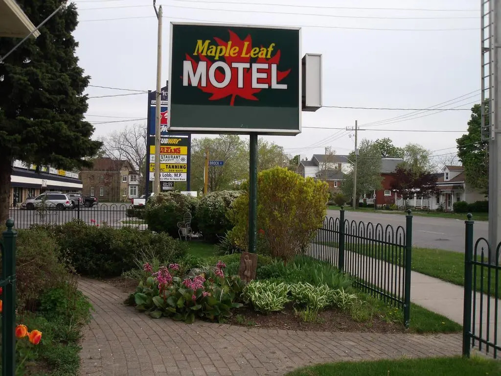 Maple Leaf Motel