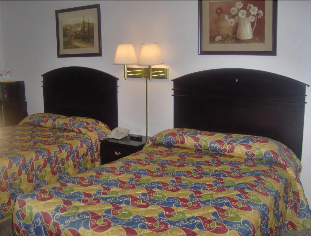Heritage Inn