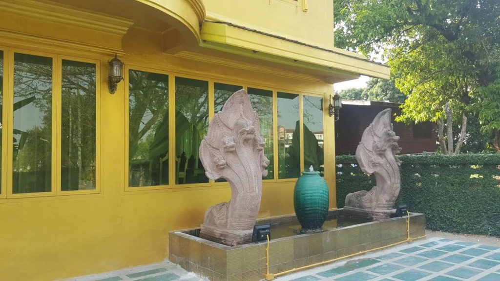Nakaraj Princess Chiang Rai - Walking Street