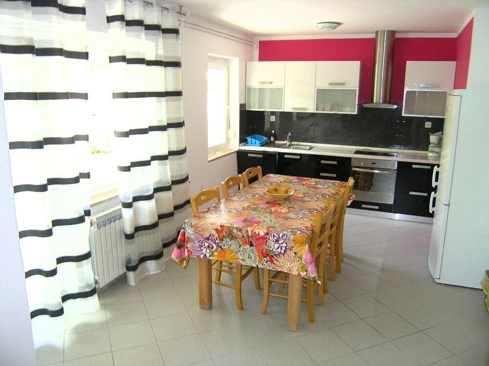 Apartment Lusic