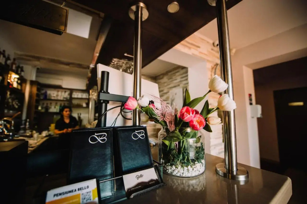 Bello Lounge