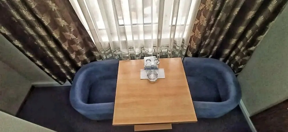 Pilot Apart Hotel