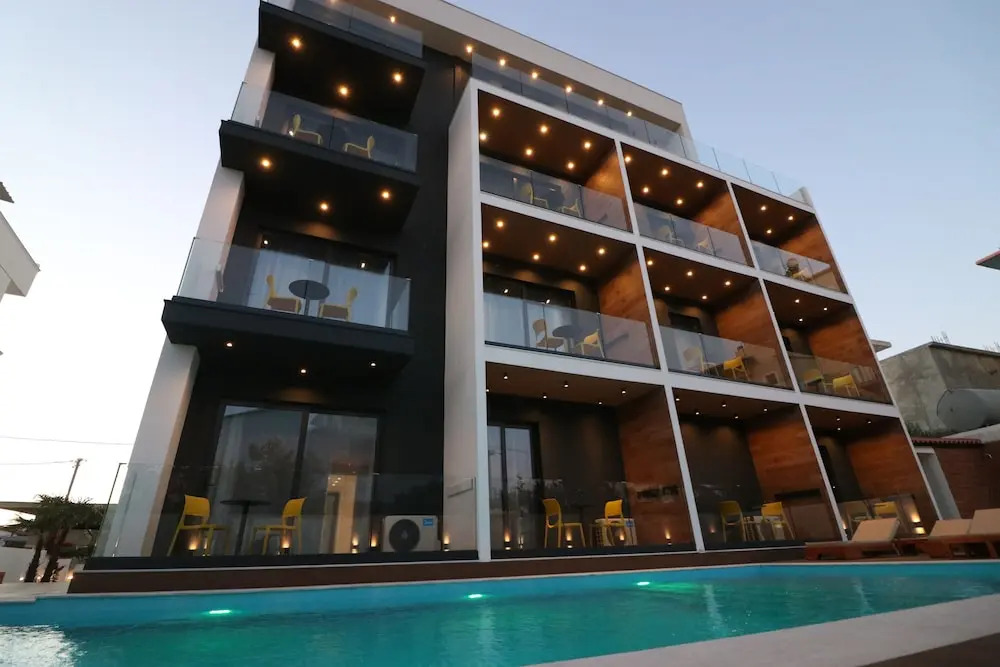 Valmar Hotel