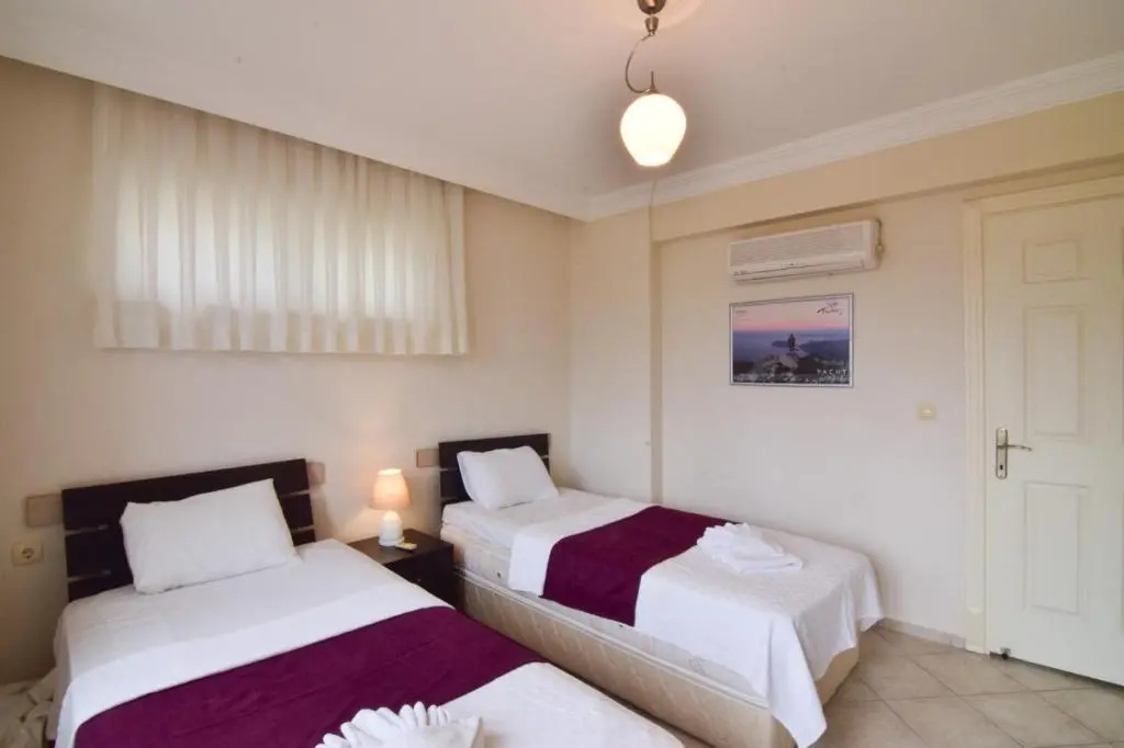 Beachfront Seaview 3 Bedroom Apartment Seahorse 8