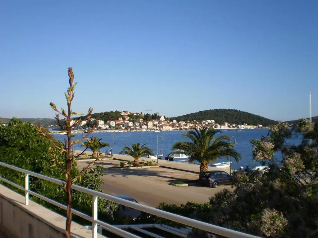 Apartments Vala