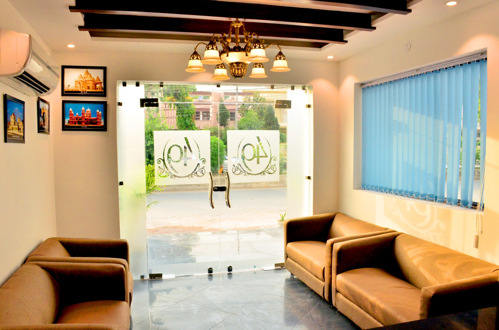 Hotel 49
