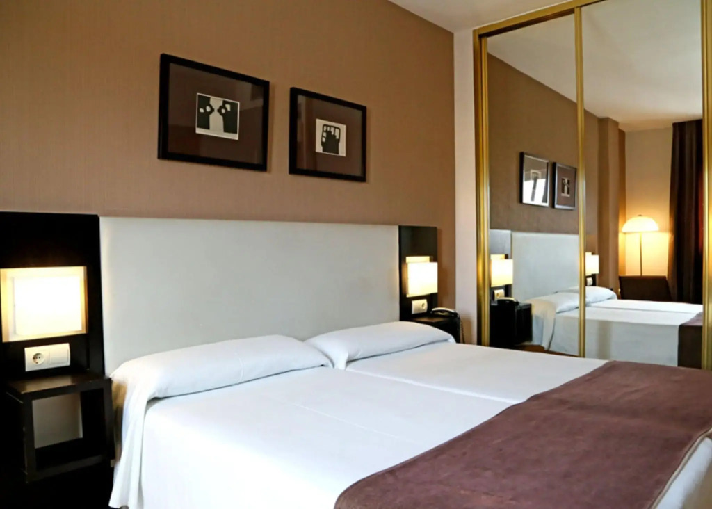 Hostal Carlos III