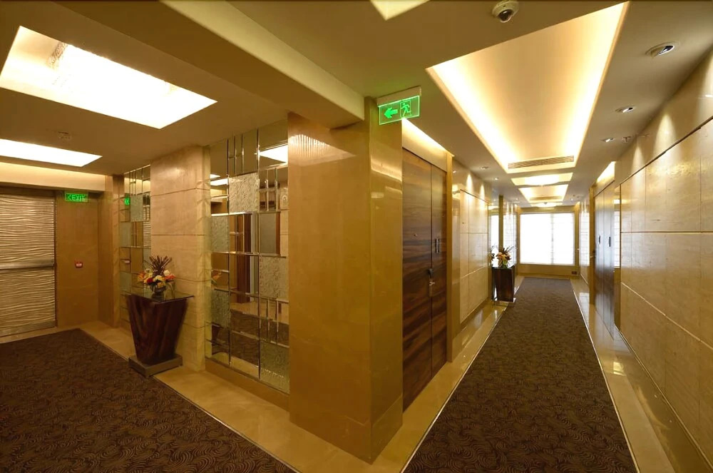 Genesis Hotel Near Mumbai Airport