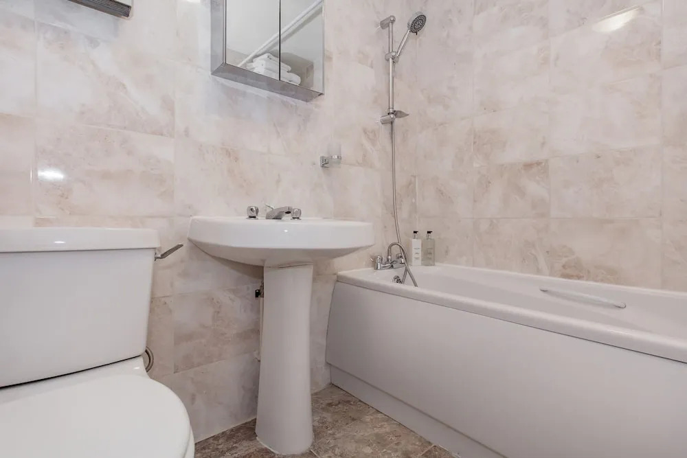 Gloucester Green Suite
