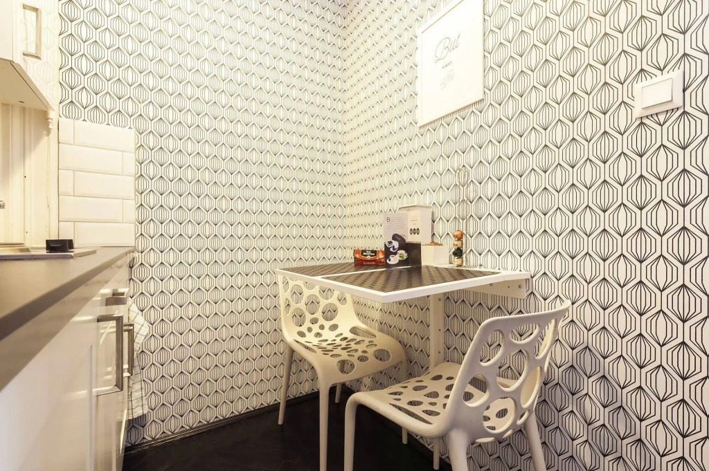 Play Apartments
