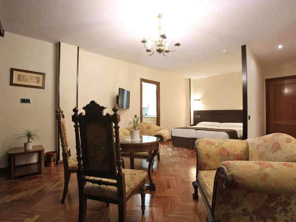 Hotel-Apartamentos La Arquera