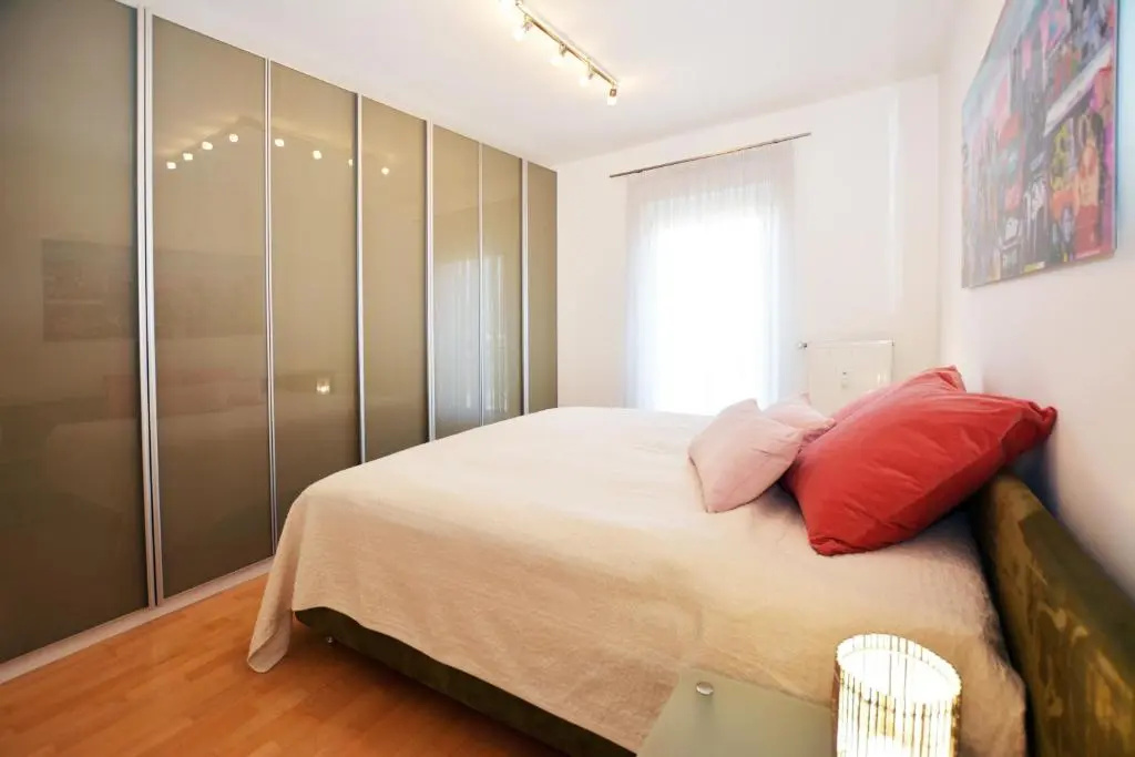 Ferienwohnung Sommer - mit privatem Seezugang
