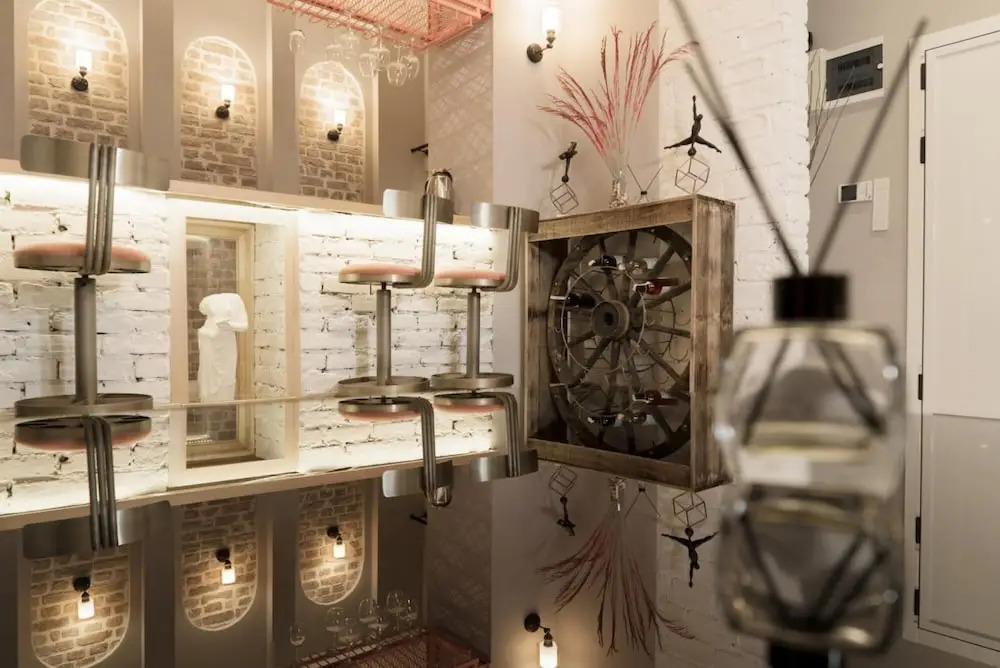 Flat With Turkish Hammam and Bar in Beyoglu