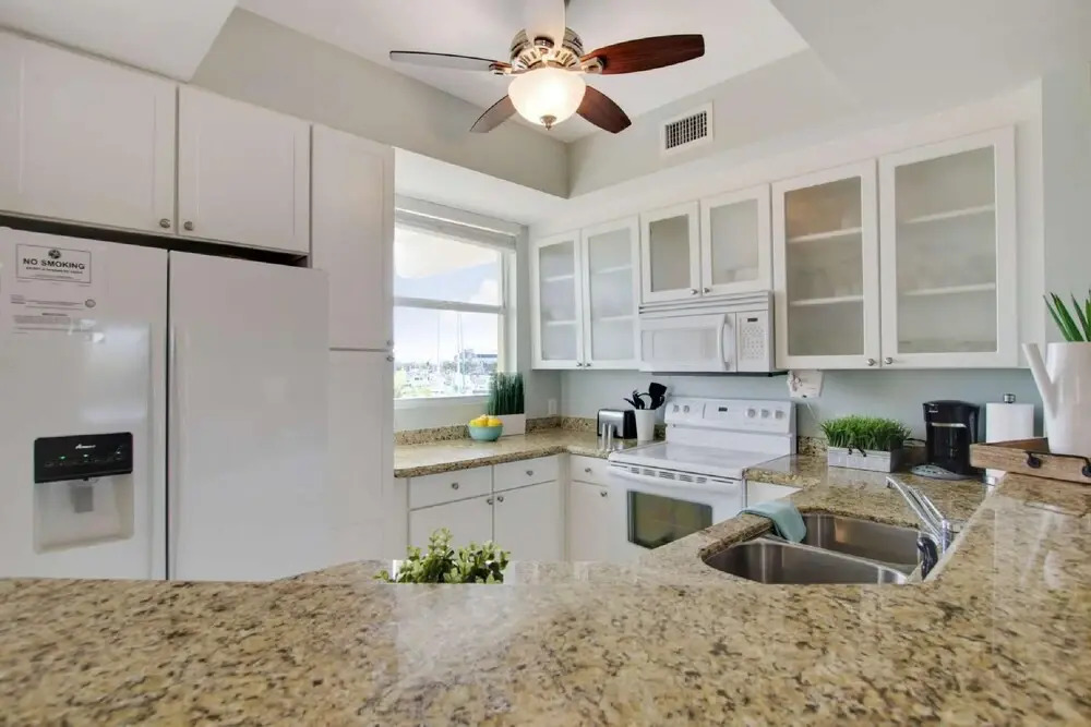 437 Little Harbor