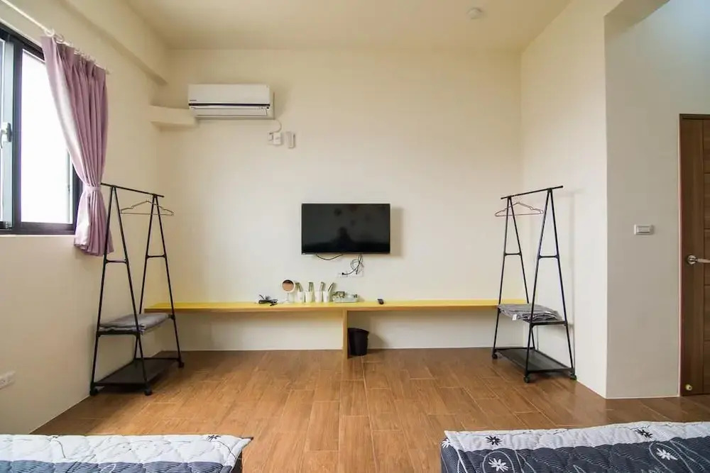 Easy To Play Homestay