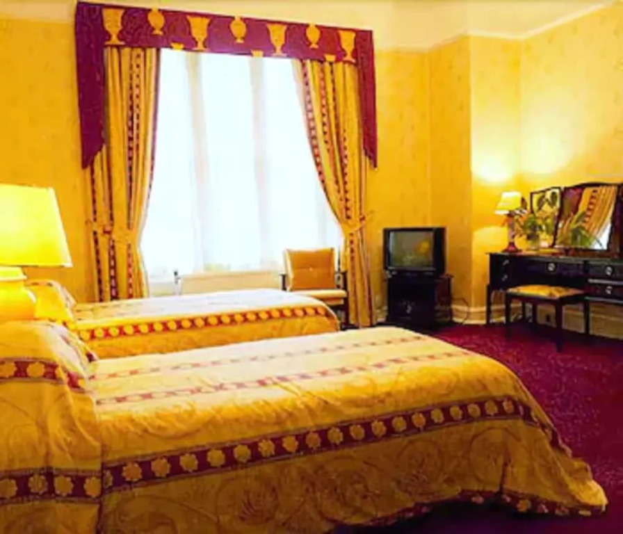 Milton Birnam Hotel