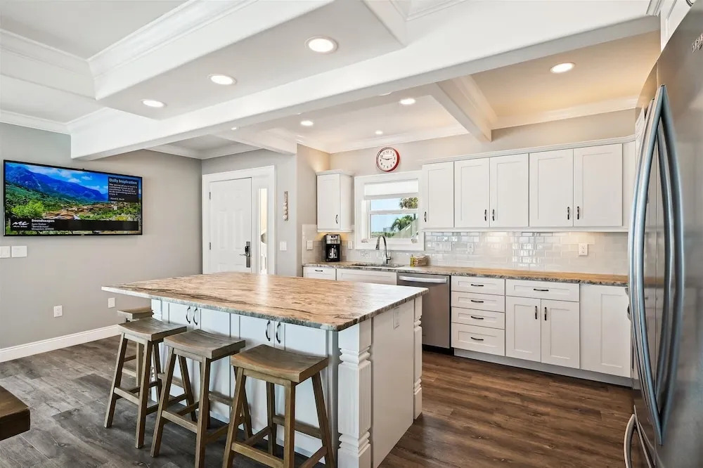Sandpiper Cove 1115 3 Bedroom Condo by RedAwning