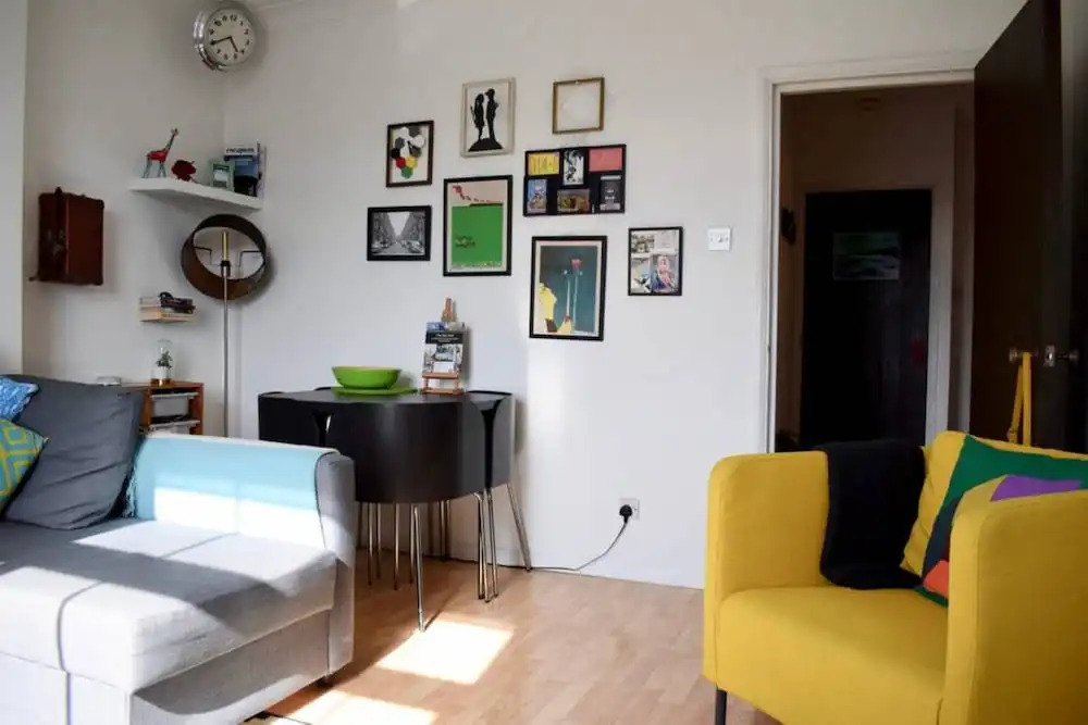 2 Bedrooms Apartment in Bethnal Green With City Views