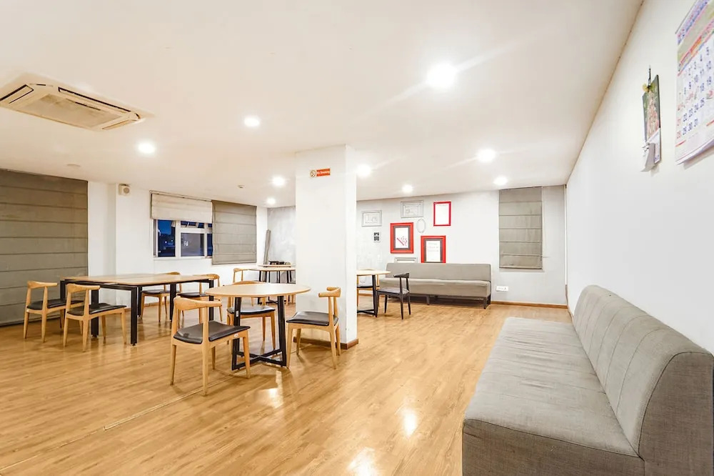 Fabhotel Welcome Inn