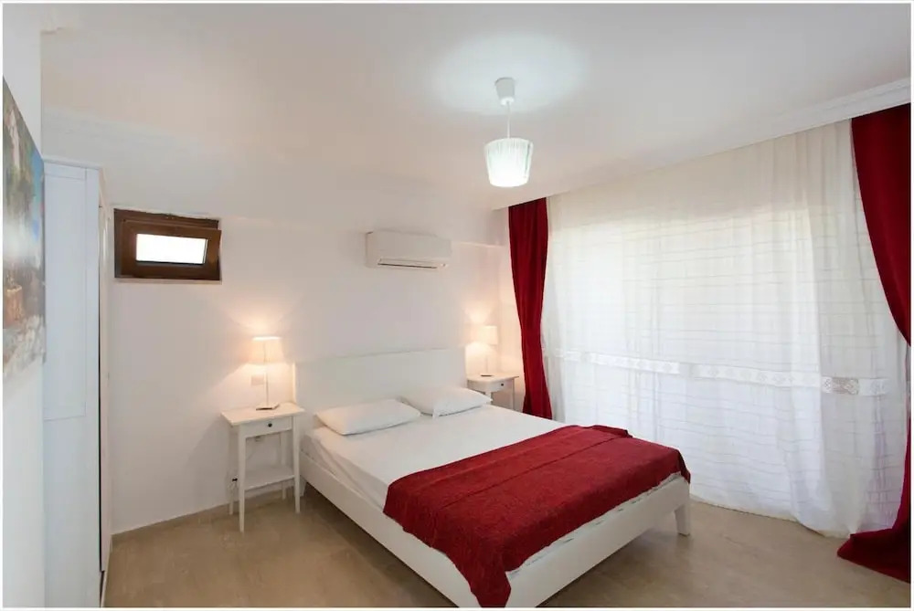 Ayka Hotel