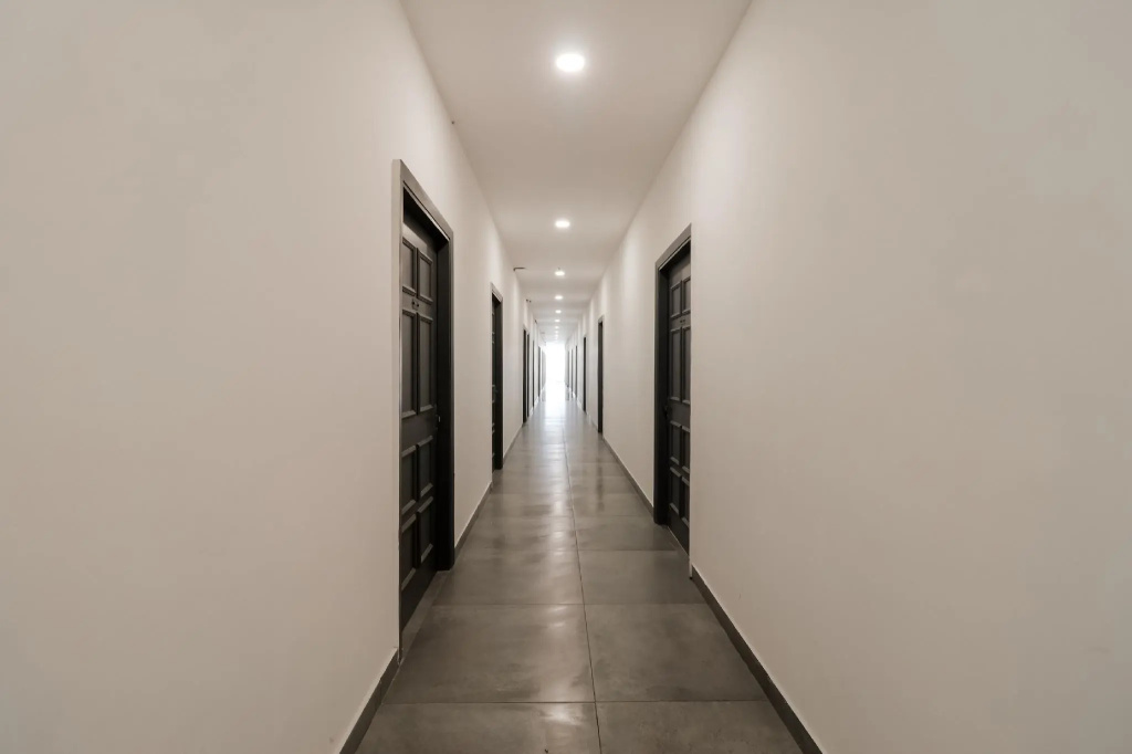 OYO Townhouse 408 Udyog Nagar