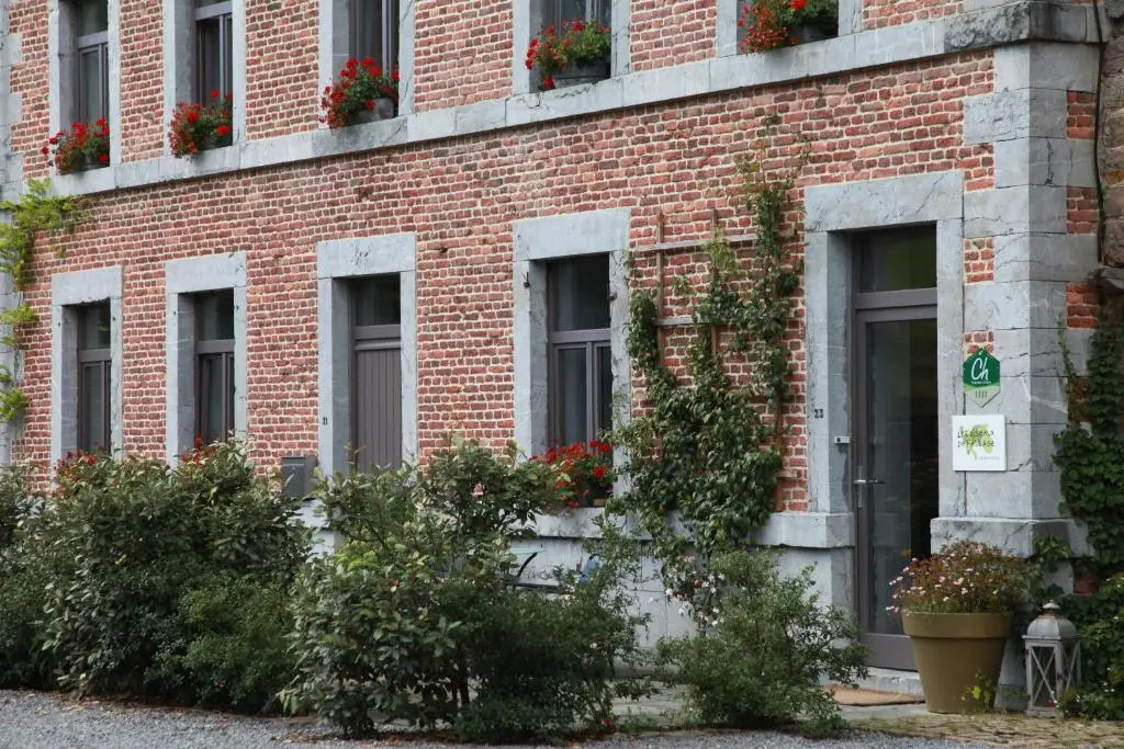 Hôtel Restaurant - Les Oiseaux de Passage