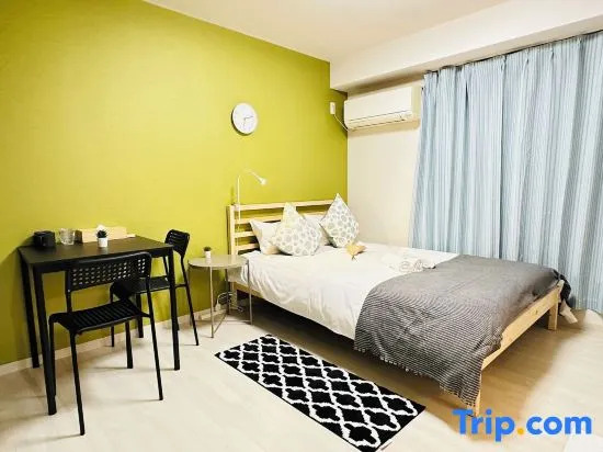@home tusrumibashi　7 minutes on foot from Hanazono Station