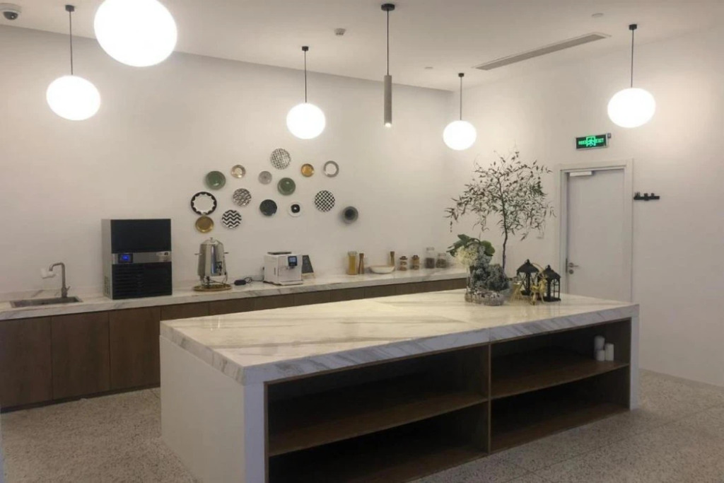 basePLUS-Shanghai Binjiang Serviced Apartment