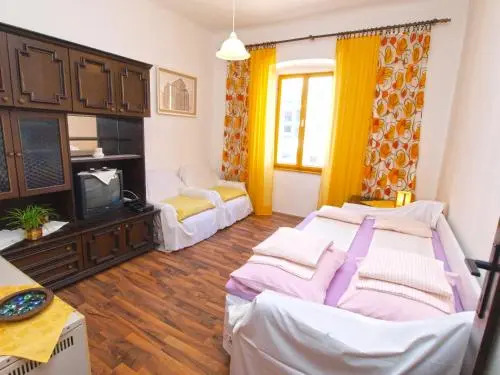 Apartment Rade 1027